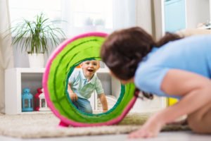 Tagesmutter / Tagesvater werden: Was Sie beachten müssen